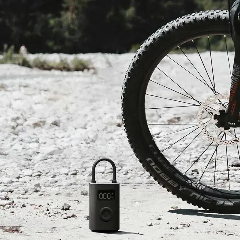 Xiaomi Mijia Air Pump 2D – 150 PSI Smart Portable Inflator with USB-C & Auto Shut-Off